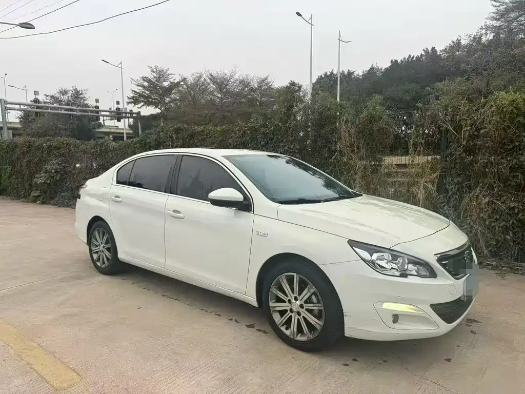 Peugeot 408 — миниатюра 2