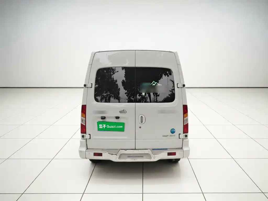 Maxus V80 — миниатюра 3