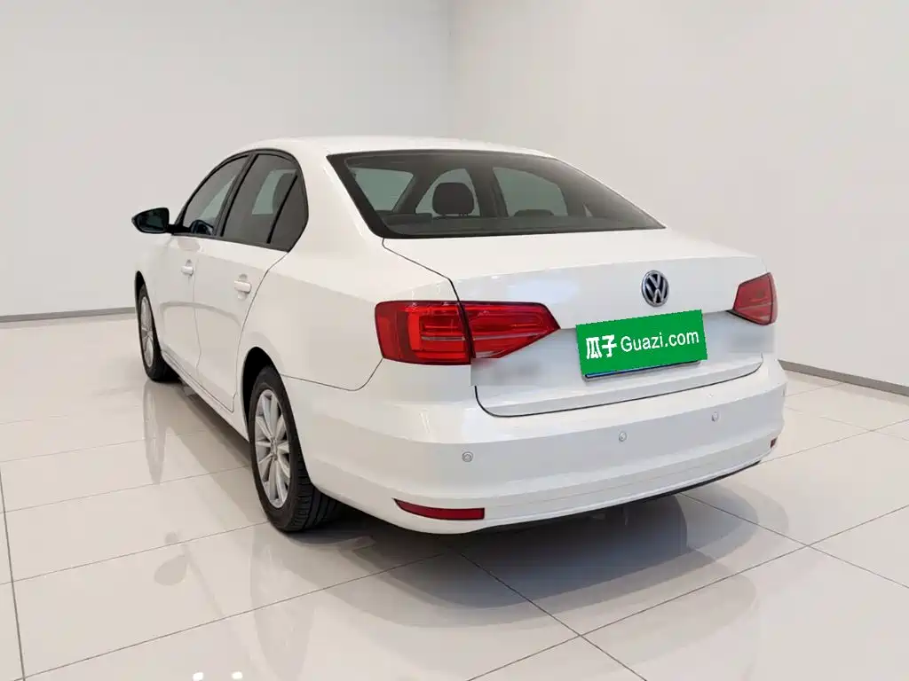 Volkswagen Sagitar — миниатюра 4