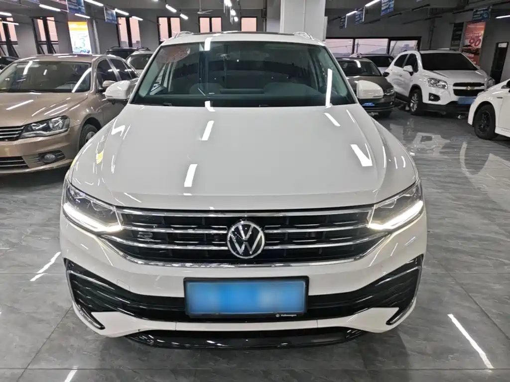Volkswagen Tiguan X — миниатюра 3