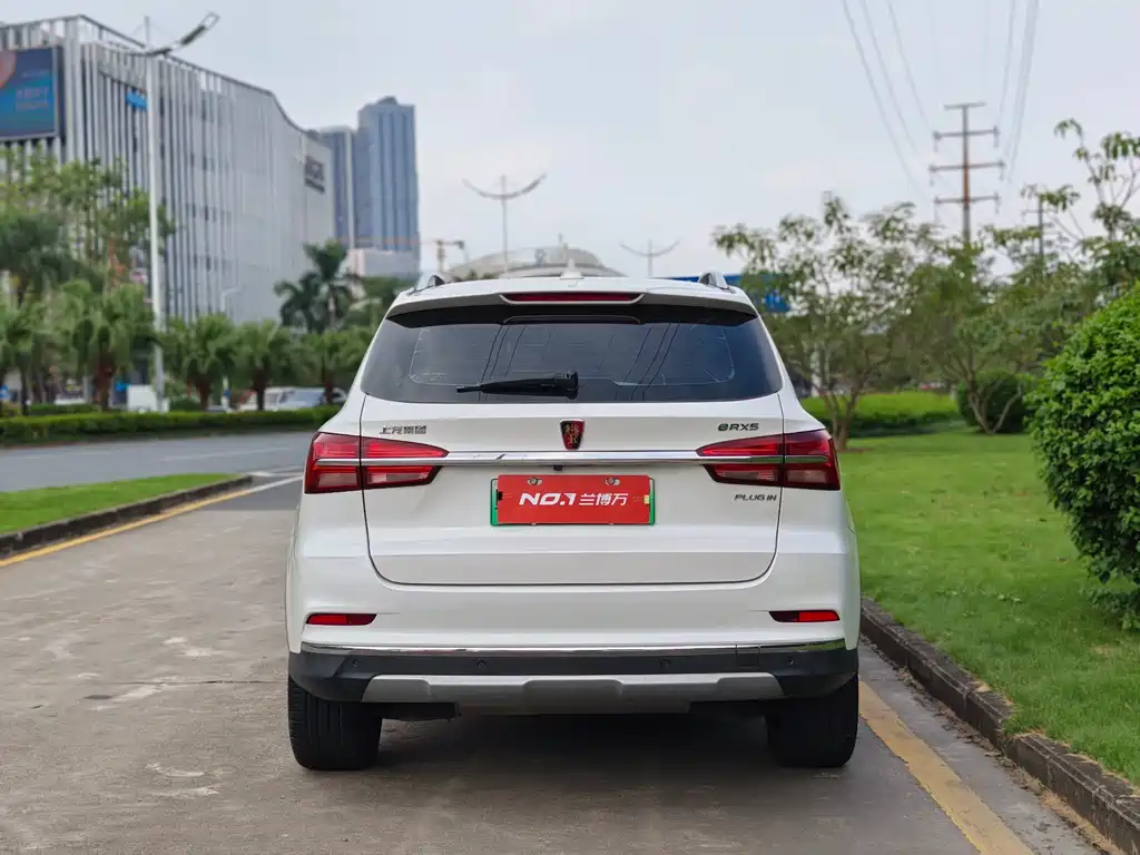 Roewe RX5 New Energy — миниатюра 8