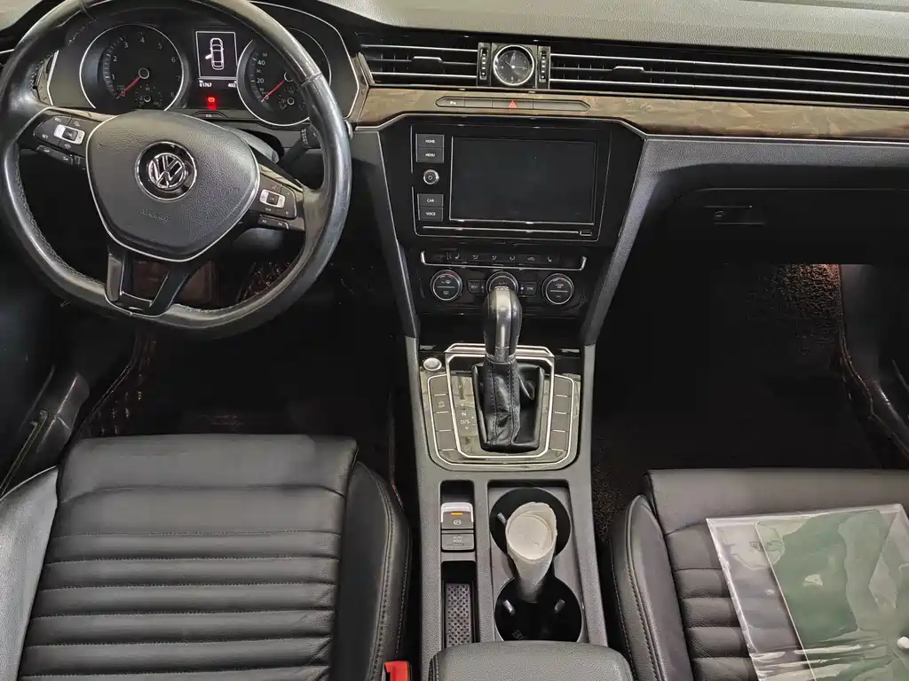 Volkswagen Magotan — миниатюра 5
