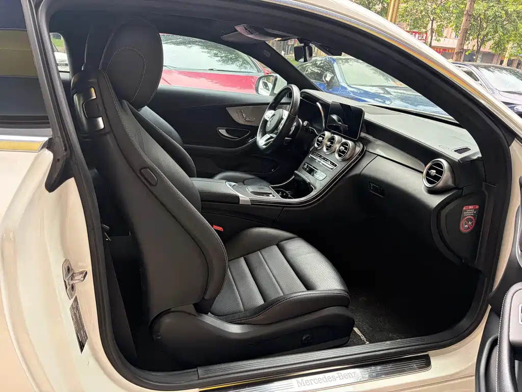 Mercedes-Benz C-Class (Import) — миниатюра 6