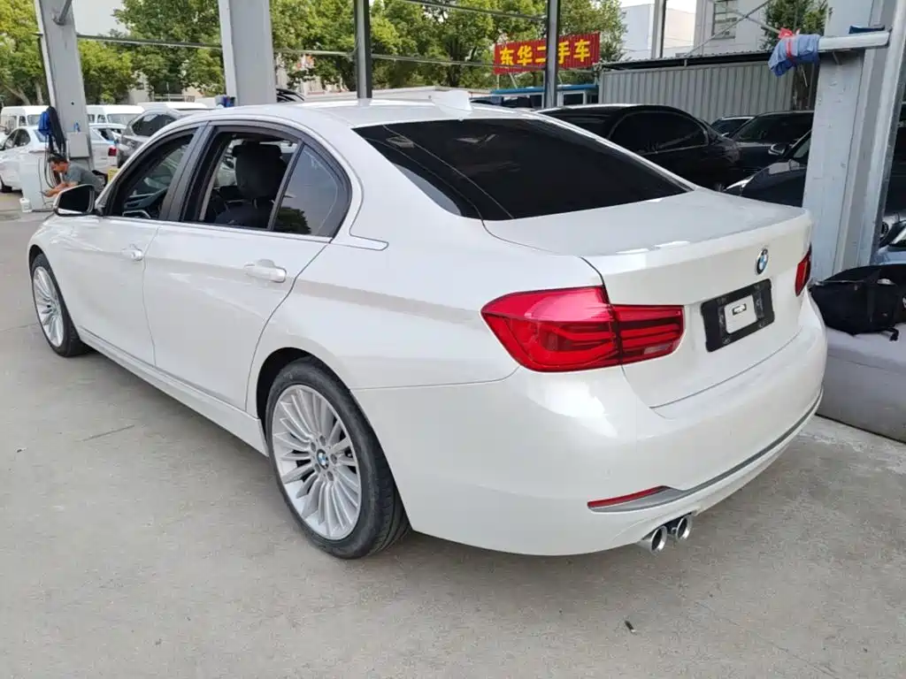 BMW 3 Series — миниатюра 5