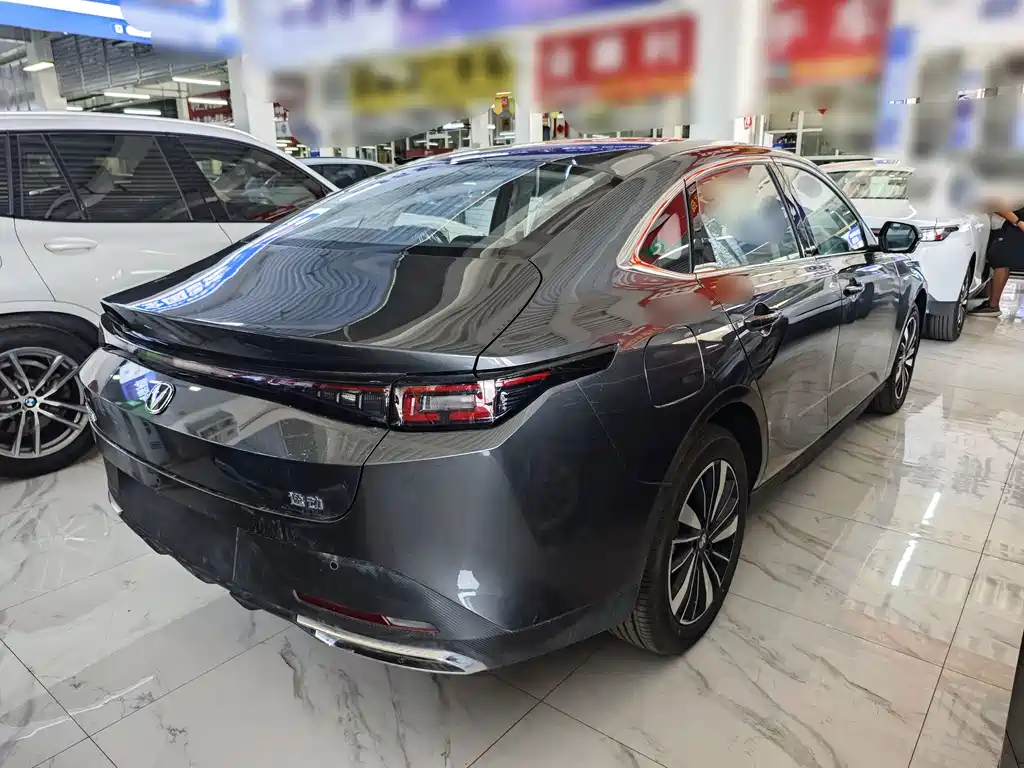 Changan Побег PHEV — миниатюра 3