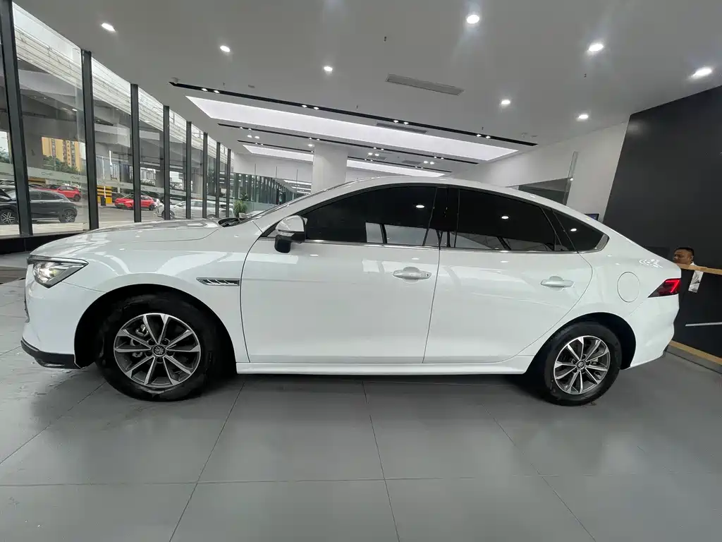 BYD Qin PLUS — миниатюра 4