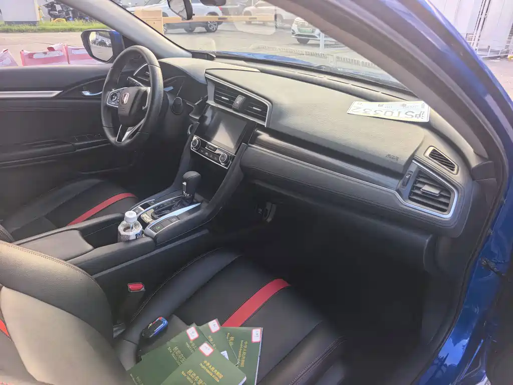 Honda Civic — миниатюра 7