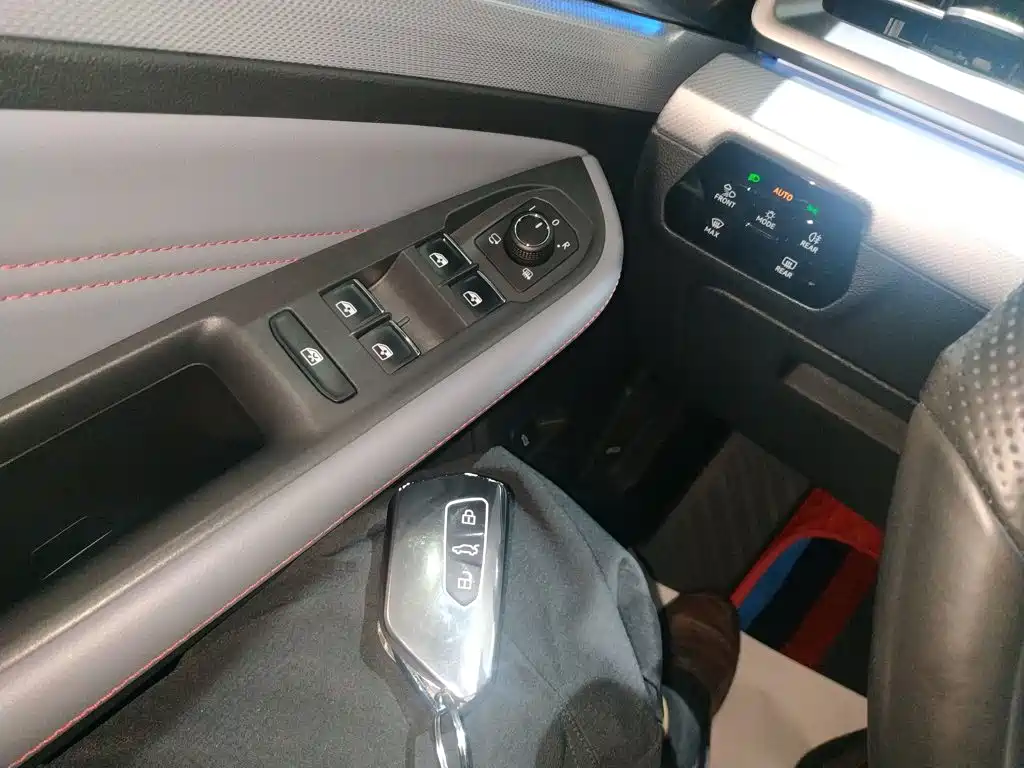 Volkswagen Lamando — миниатюра 9