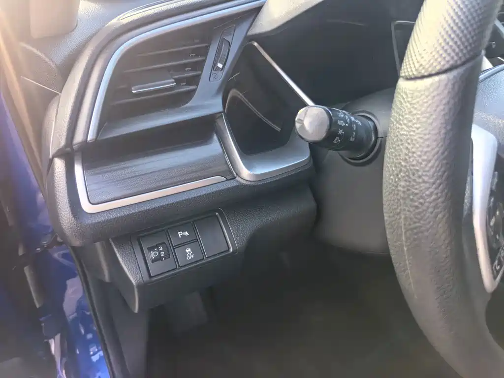 Honda Civic — миниатюра 24