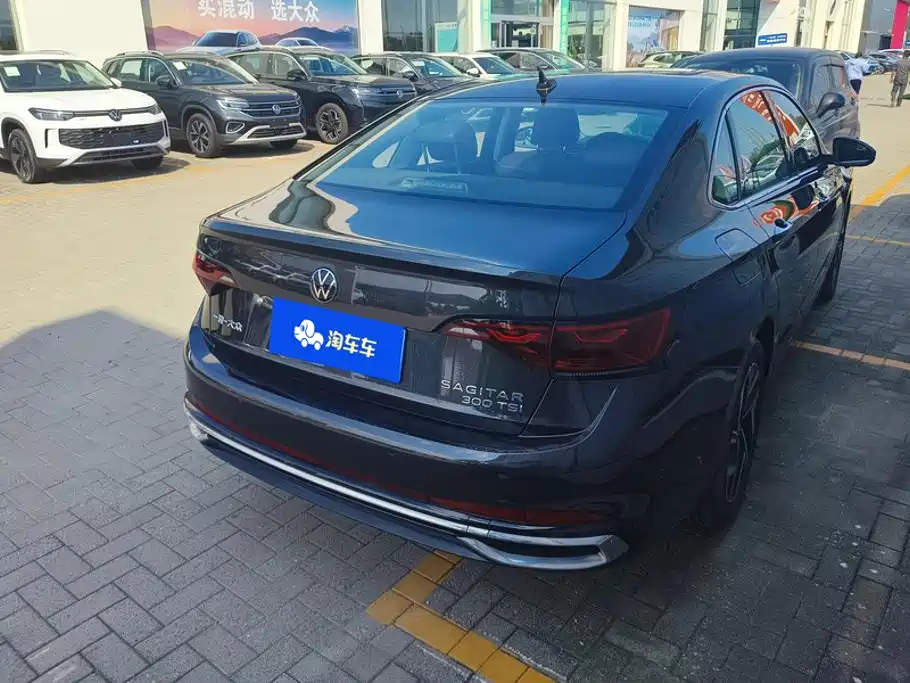 Volkswagen Sagitar — миниатюра 3
