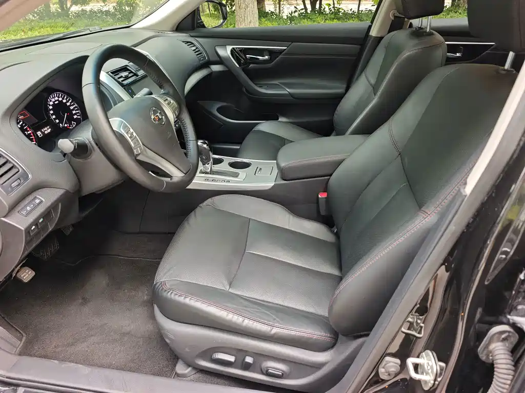 Nissan Teana — миниатюра 8