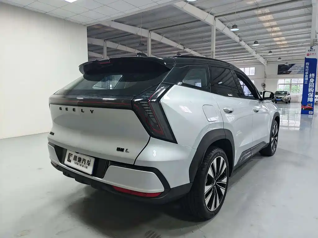 Geely Boyue L — миниатюра 4