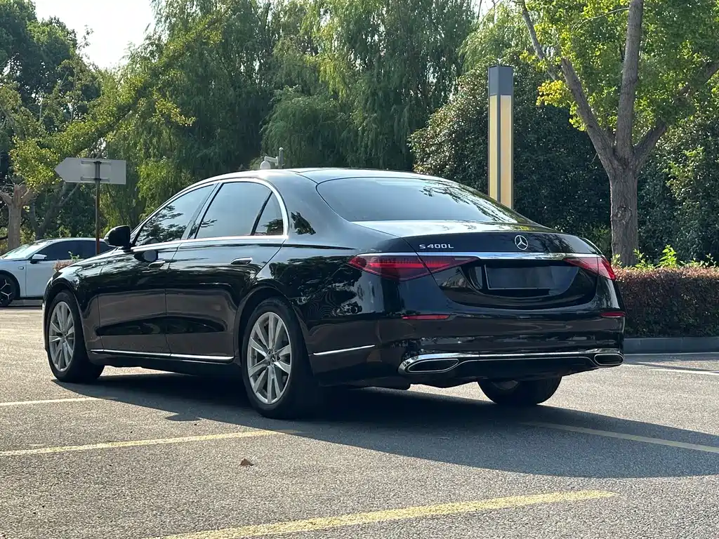 Mercedes-Benz S-Class — миниатюра 6