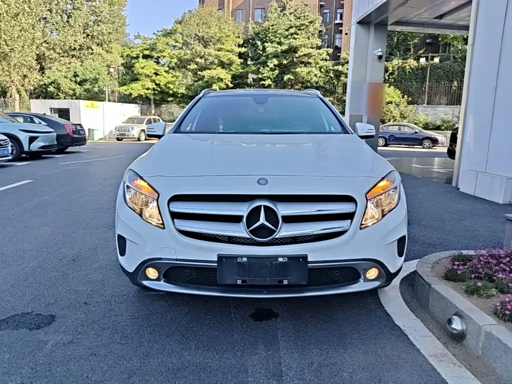 Mercedes-Benz GLA — миниатюра 3