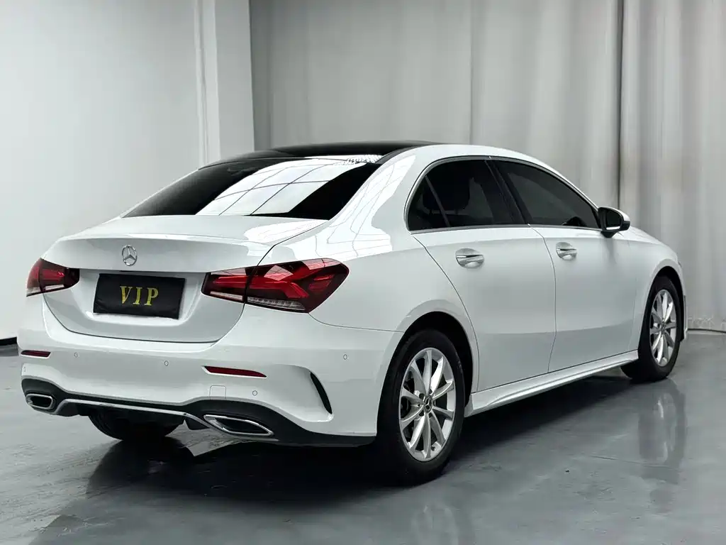 Mercedes-Benz A-Class — миниатюра 9