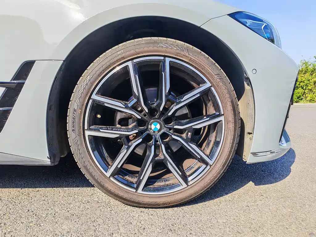 BMW 4 Series — миниатюра 5