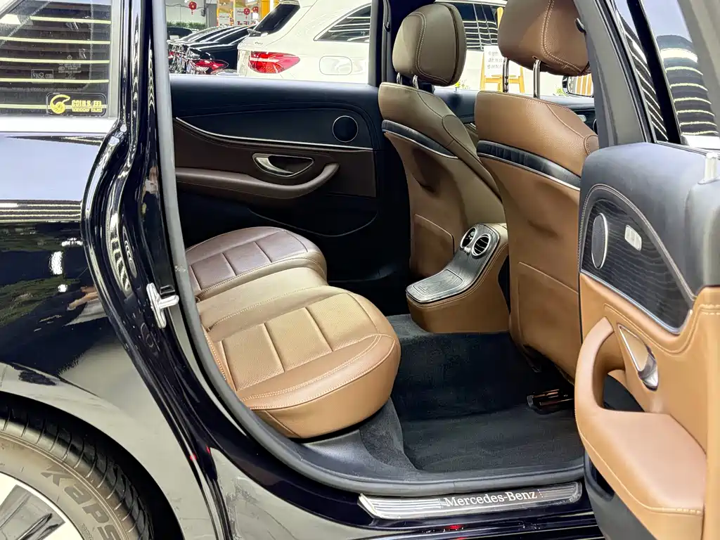 Mercedes-Benz E-Class New Energy — миниатюра 17