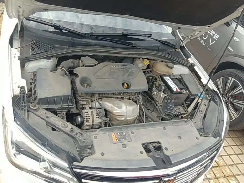 Roewe i5 — миниатюра 25