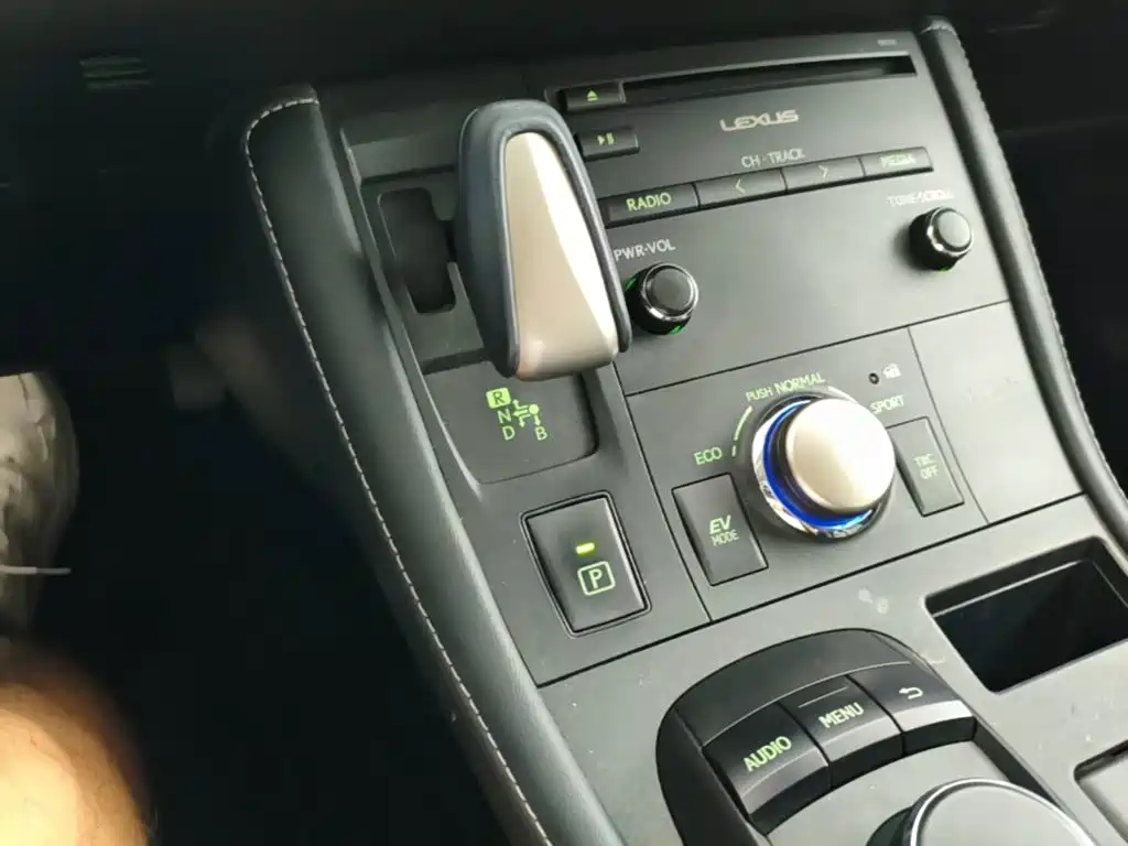 Lexus CT — миниатюра 19