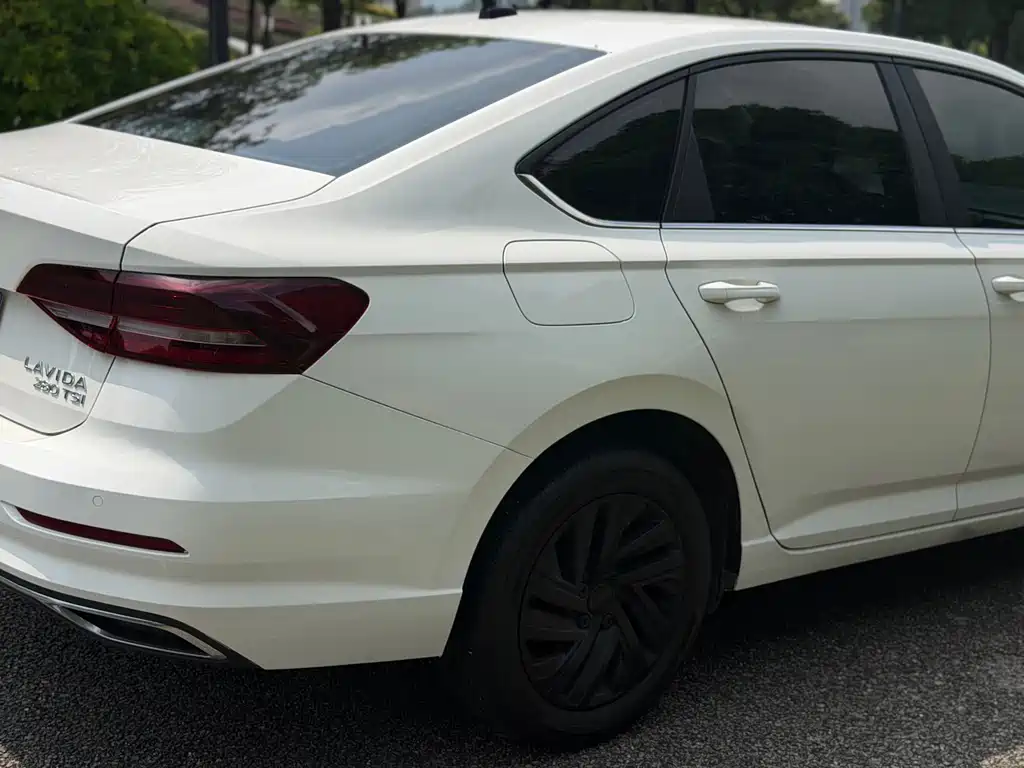 Volkswagen Lavida — миниатюра 16