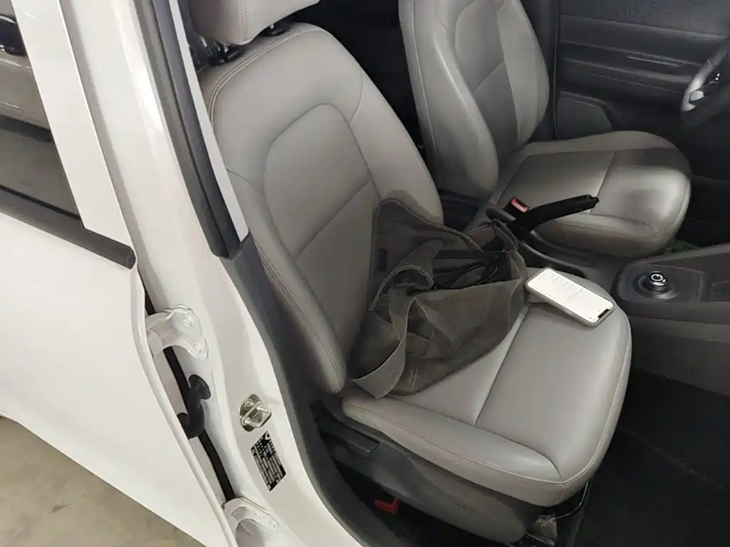 Wuling Hongguang EV — миниатюра 25