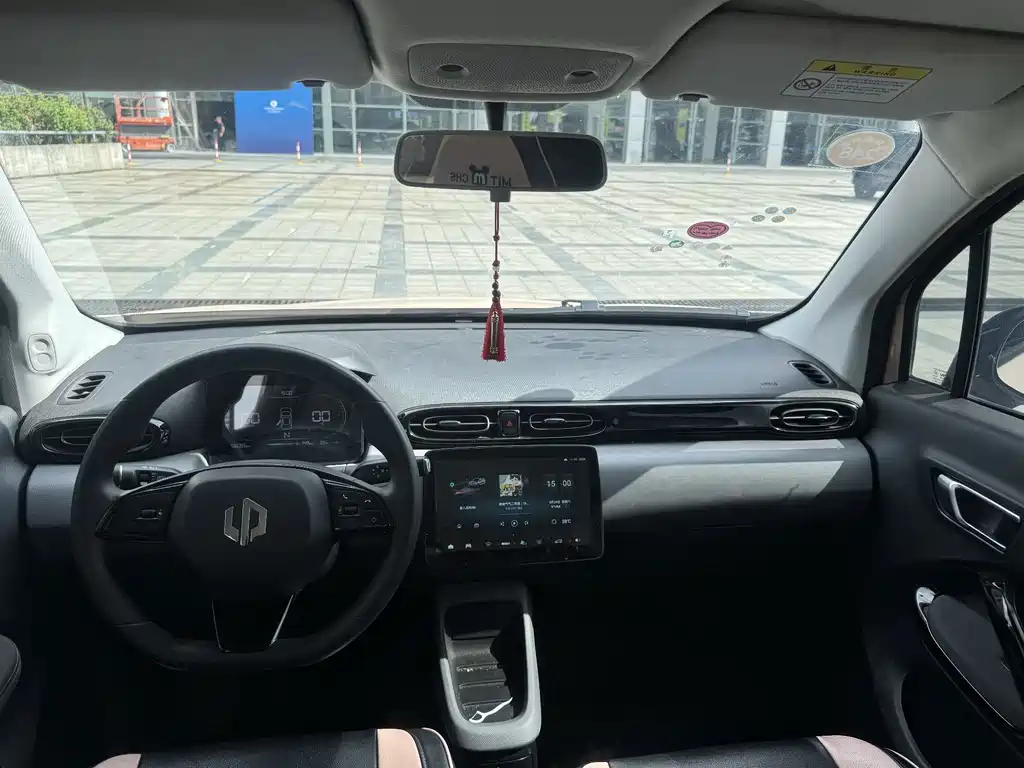 Leapmotor Leapmotor T03 — миниатюра 8