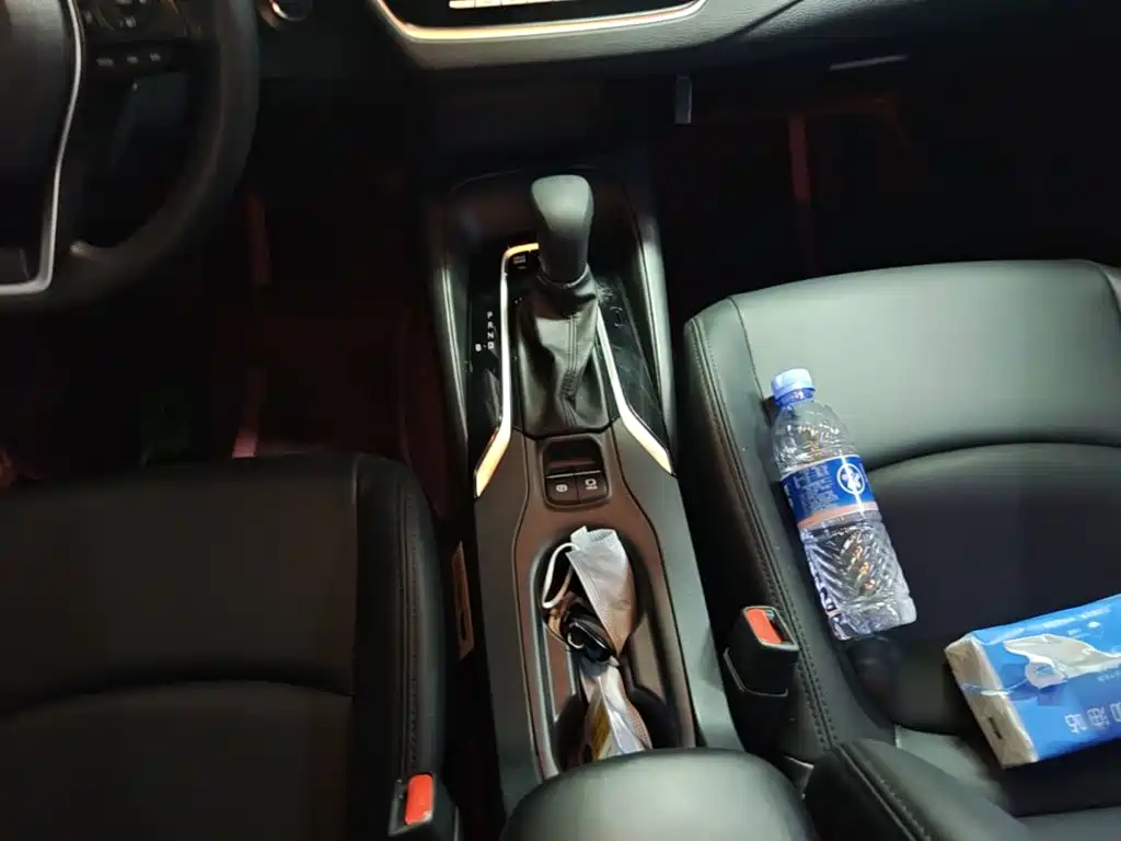 Toyota Corolla — миниатюра 14