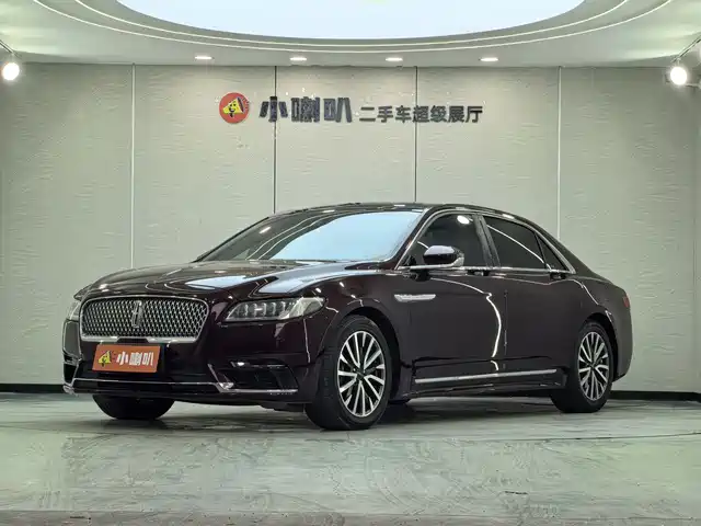 LINCOLN  CONTINENTAL 2019