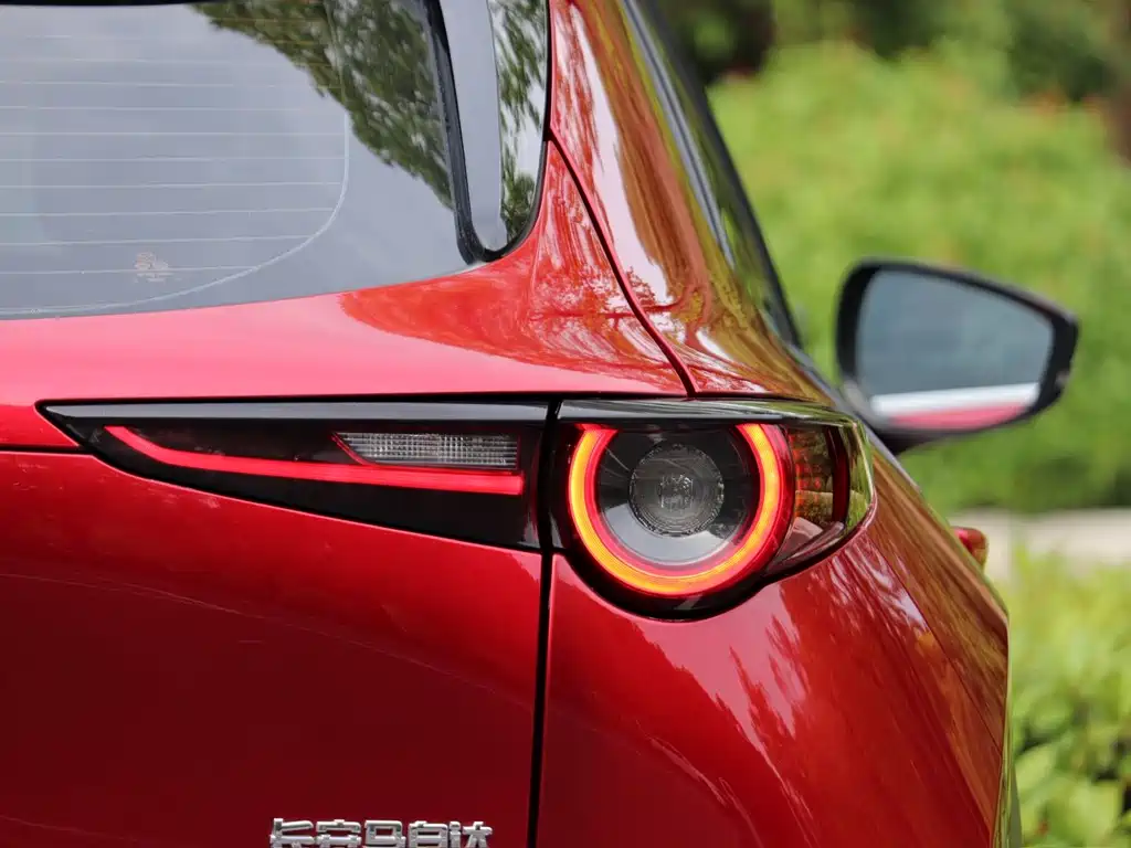 Mazda CX-30 — миниатюра 9