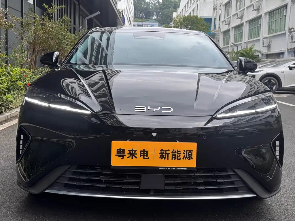 BYD 海豹07 EV — миниатюра 2
