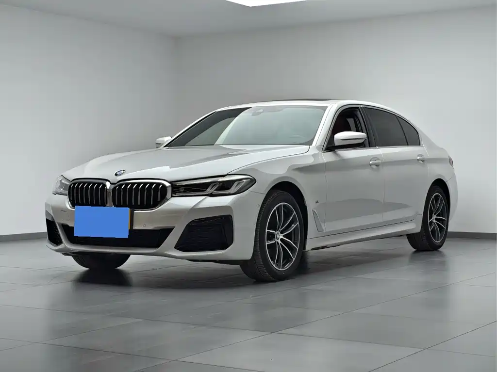 BMW 5 Series 2023