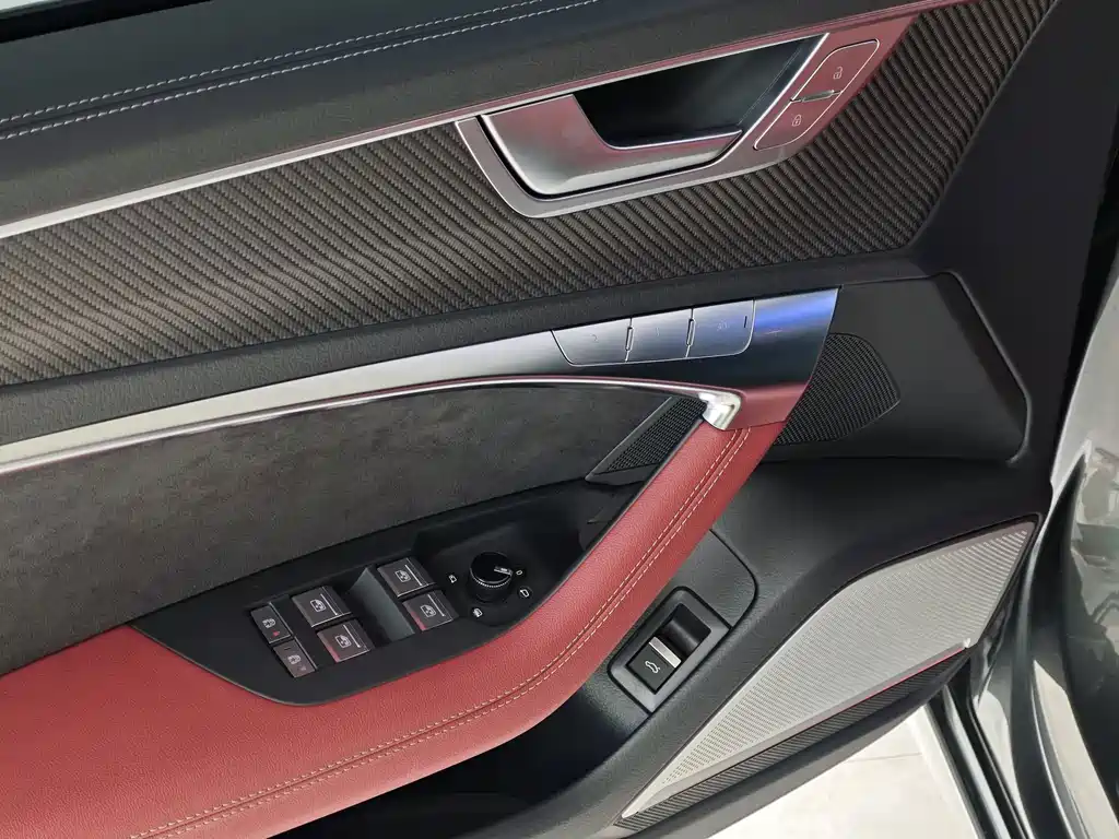 Audi S6 — миниатюра 15