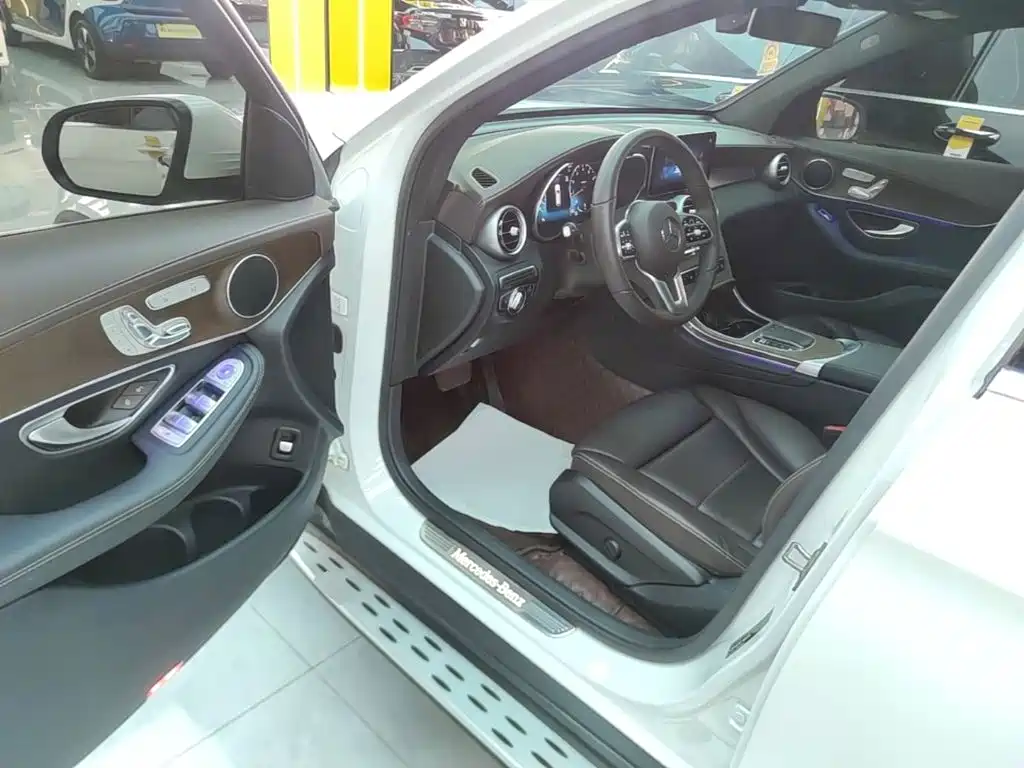 Mercedes-Benz GLC — миниатюра 16