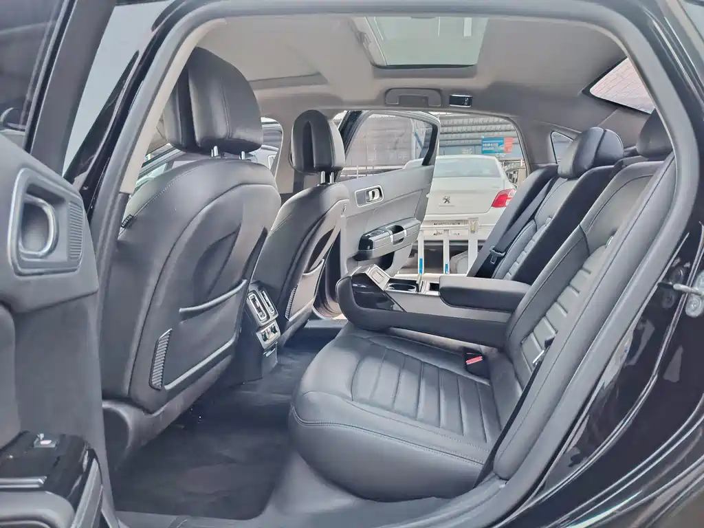 Citroen C6 — миниатюра 13