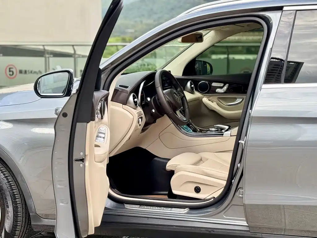 Mercedes-Benz GLC — миниатюра 4