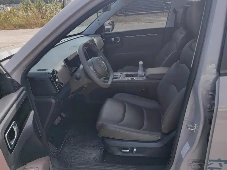 Wuling Xingguang 560 — миниатюра 9