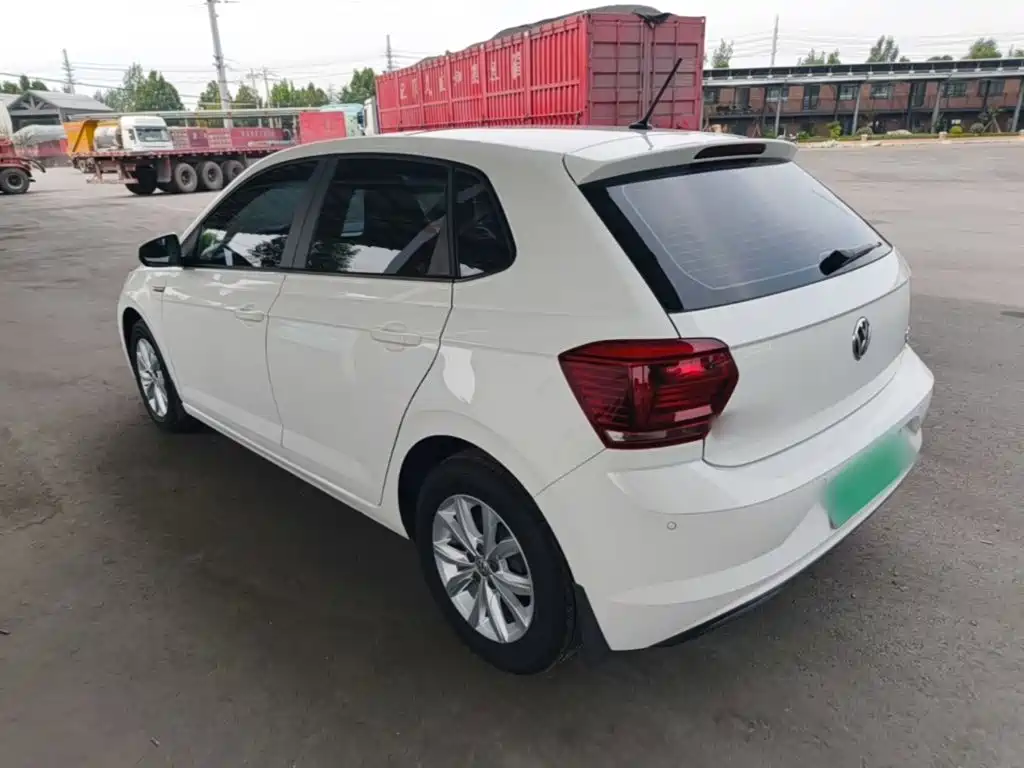 Volkswagen Polo — миниатюра 5