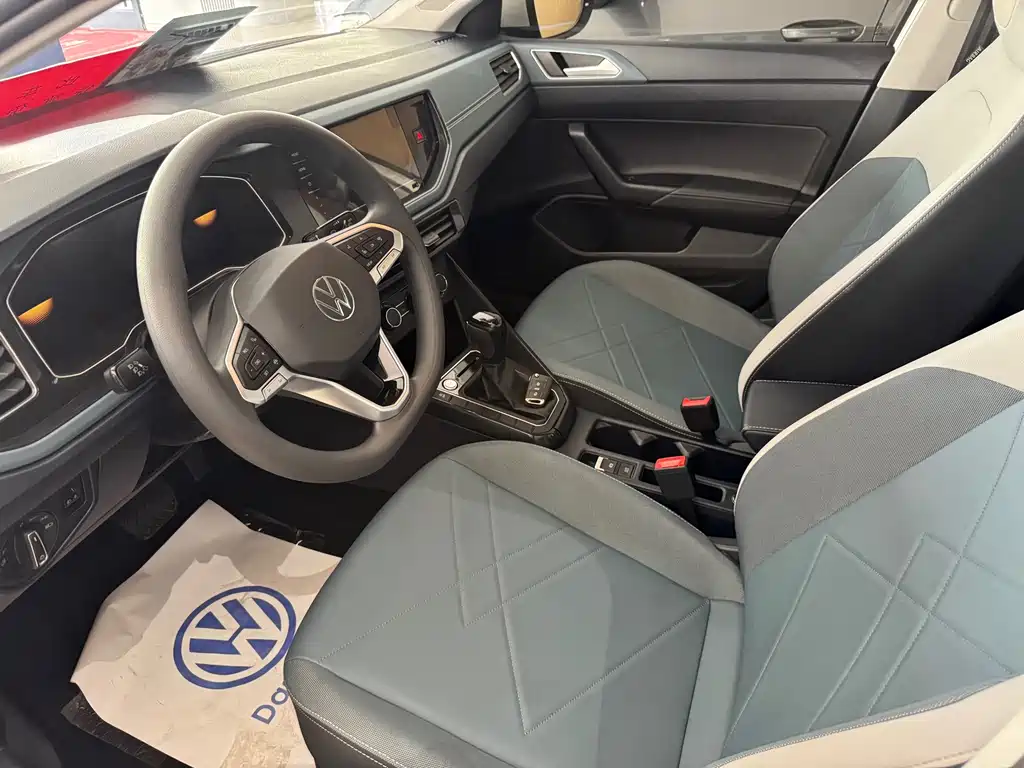 Volkswagen Lavida — миниатюра 4