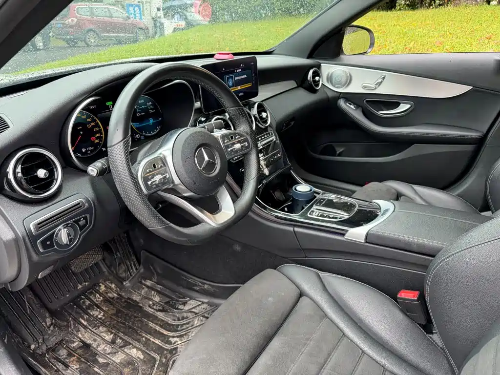Mercedes-Benz C-Class — миниатюра 7