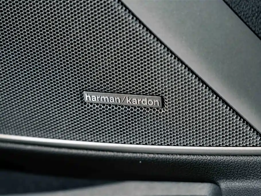 BMW 3 Series — миниатюра 19