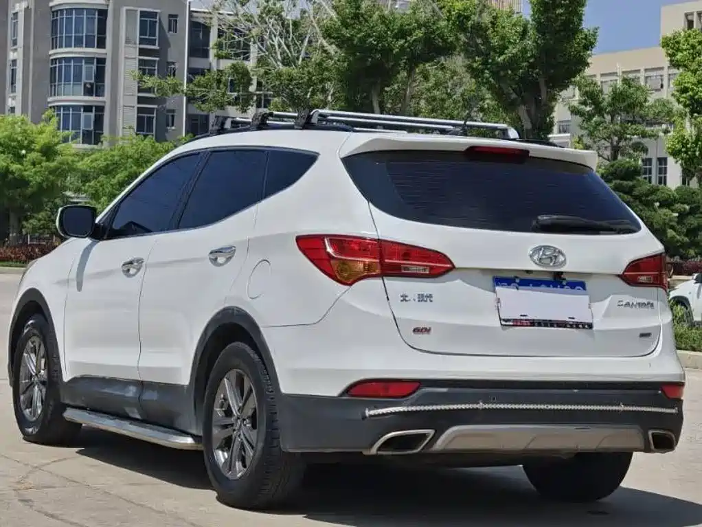 Hyundai Santa Fe — миниатюра 5