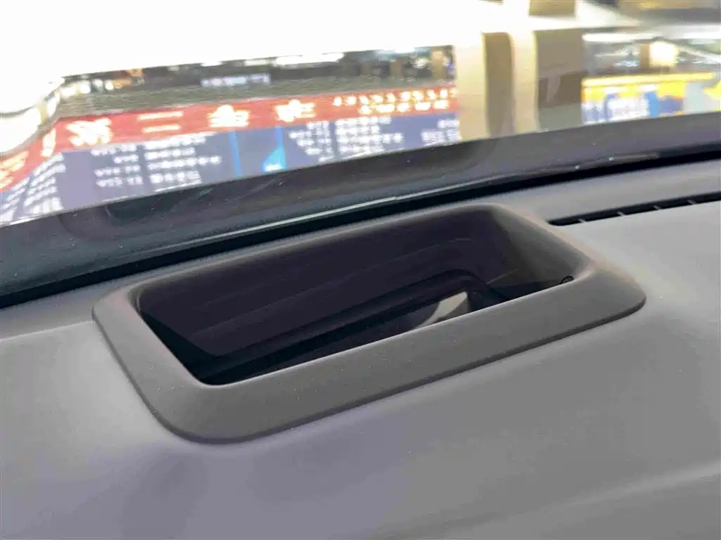 Li Auto Li L9 — миниатюра 20