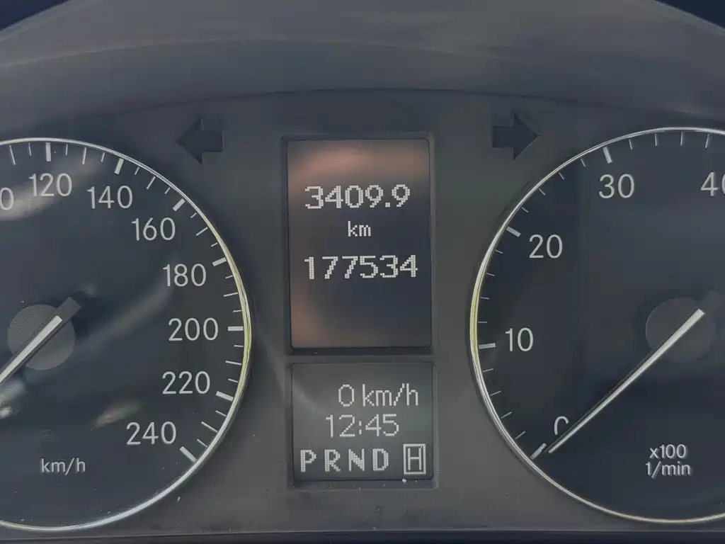 Mercedes-Benz G-Class — миниатюра 17