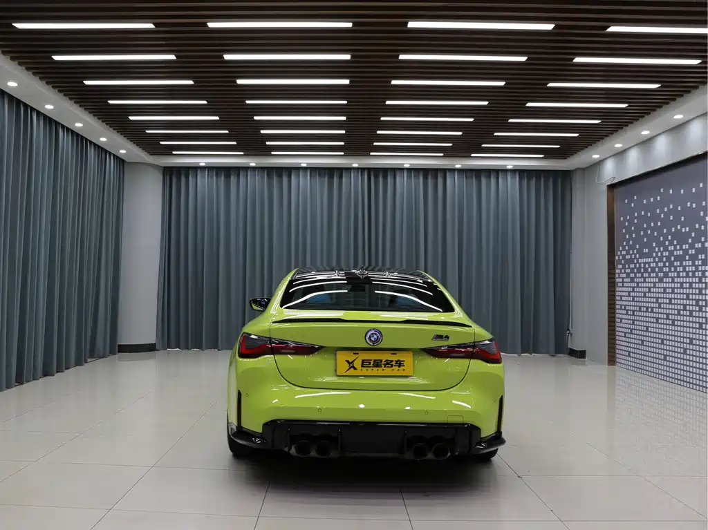 BMW M4 2021 M4