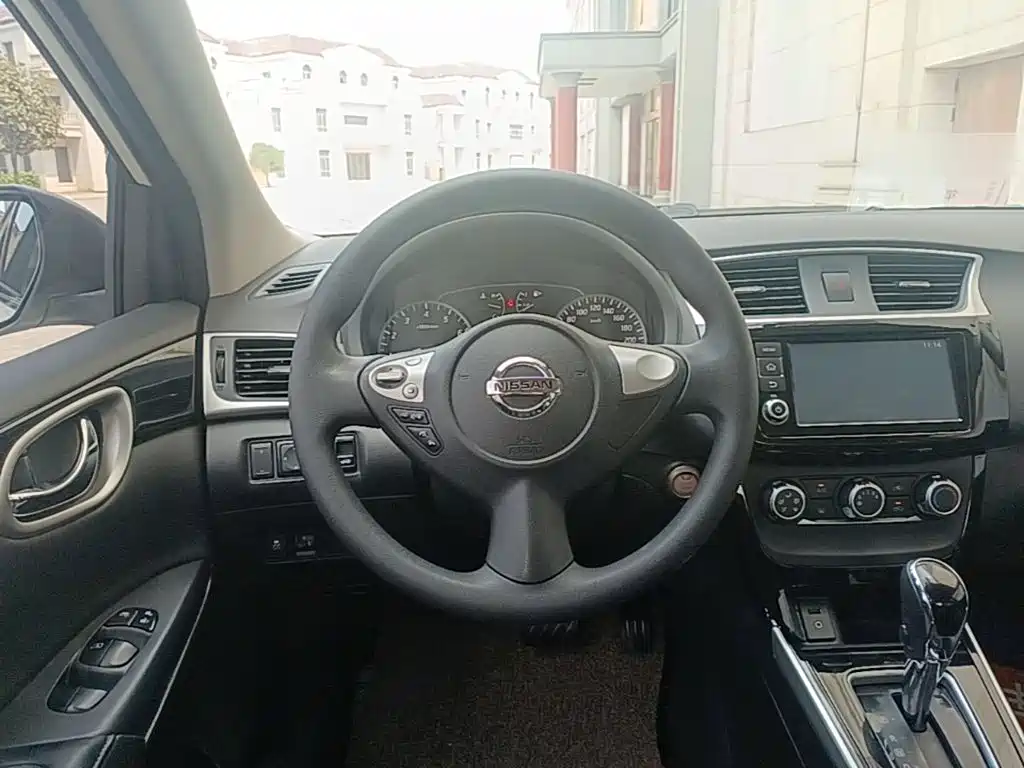 Nissan Sylphy — миниатюра 11