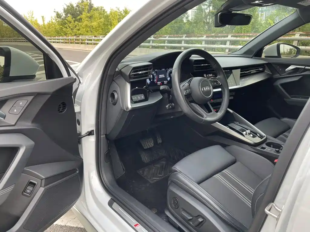 Audi A3 — миниатюра 9