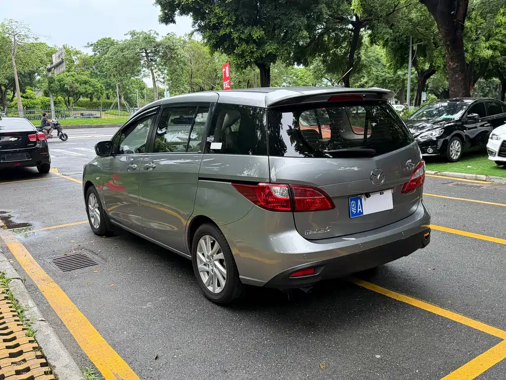 Mazda 5 2011 2.0L AT Comfort