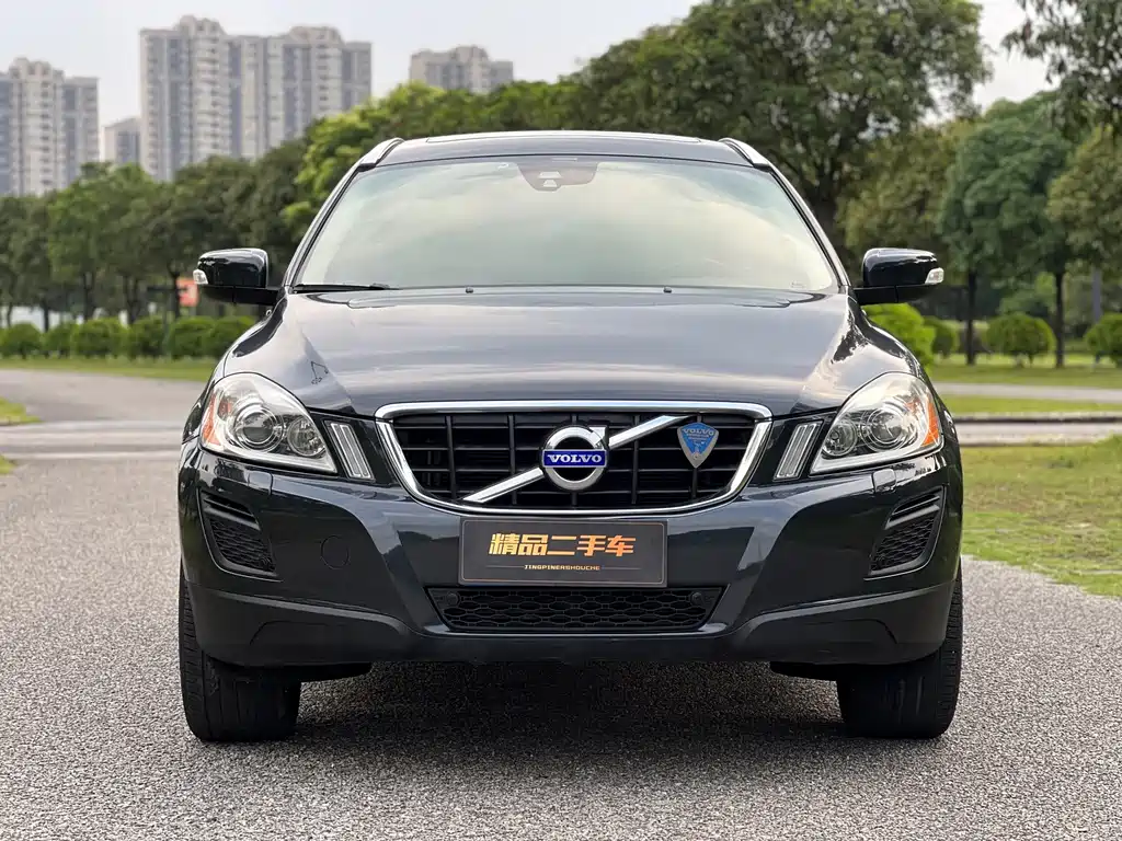 Volvo XC60 (Import) — миниатюра 2