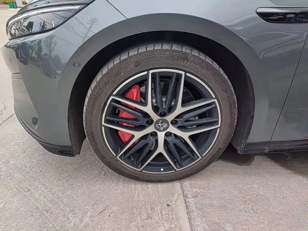 BYD Han L — миниатюра 23