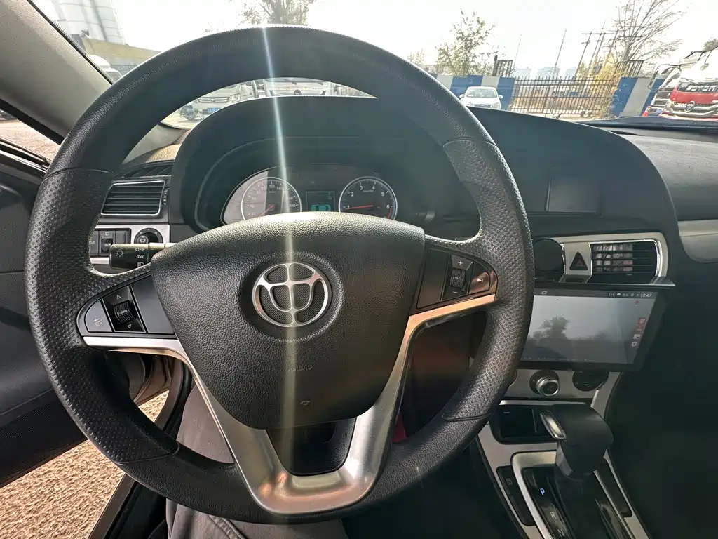 Zhonghua H530 — миниатюра 16